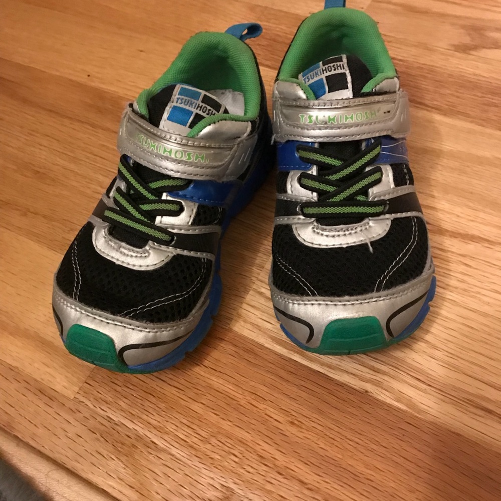 Tsukihoshi Kids tennis shoes